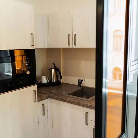 Riva فندق سيغيد